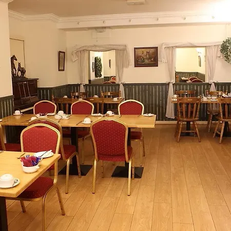 Commercial And Tourist 3* Ballinamore