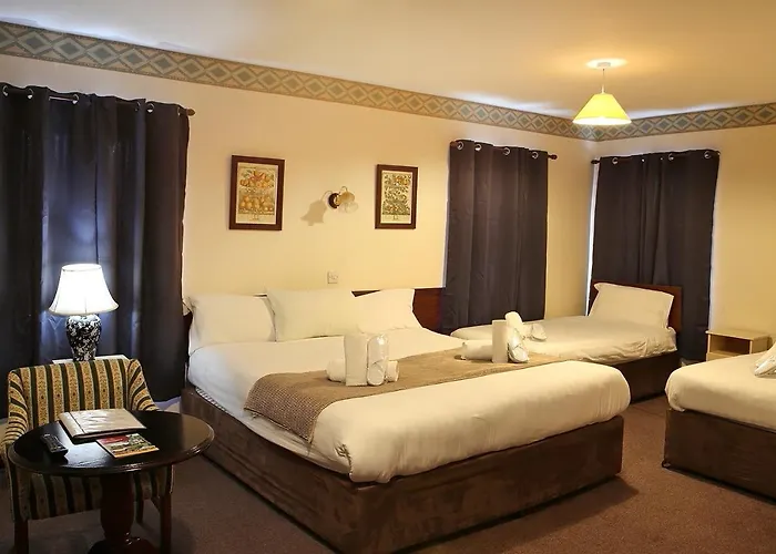 Commercial And Tourist Hotel 3*